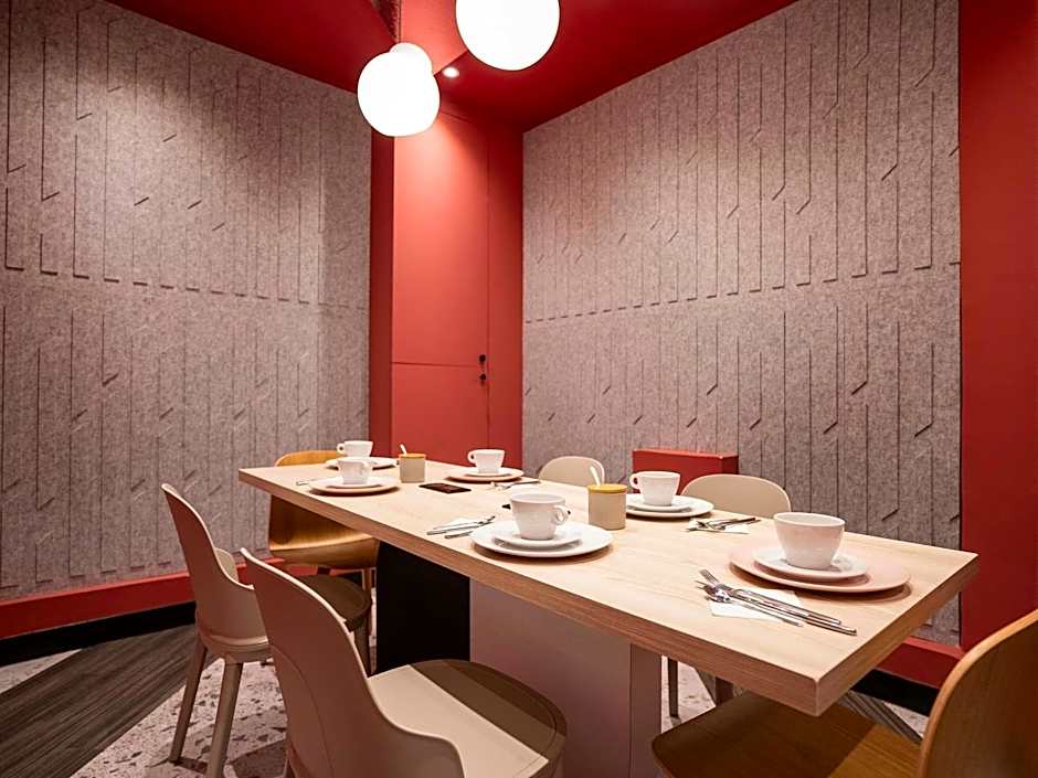 ibis styles Paris Montmartre Batignolles