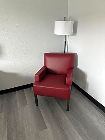 King Room - Non-Smoking