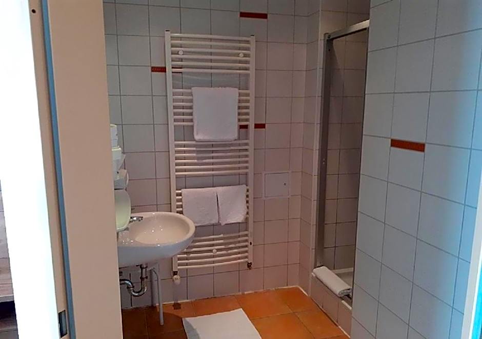 Land-gut-Hotel Zum alten Forsthaus - Aufladestation für Elektroautos