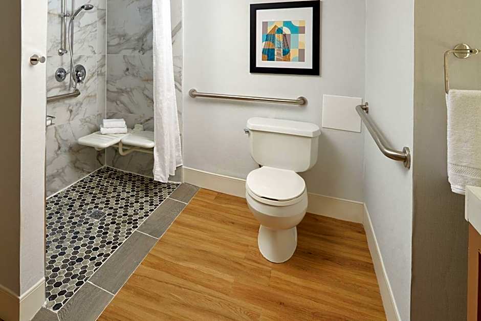 Sheraton Pittsburgh Hotel At Station Square