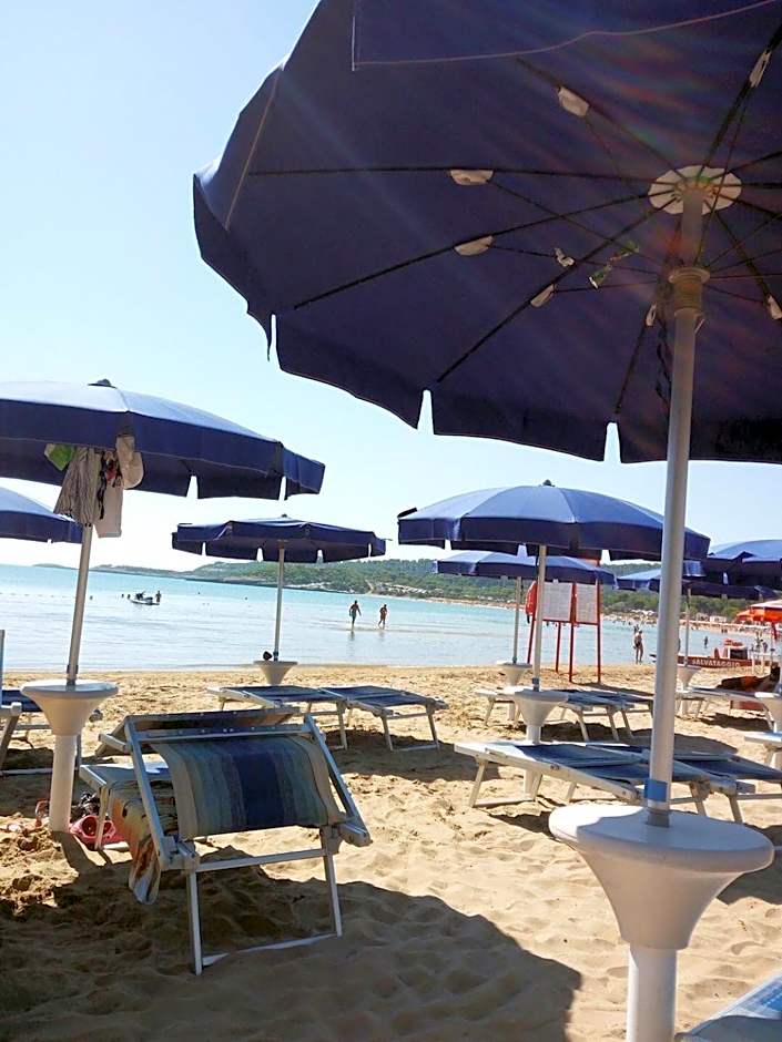 RESIDENCE EMARINE con SERVIZIO SPIAGGIA INCLUSO