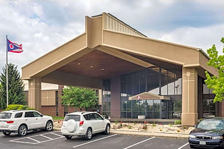 Ramada by Wyndham Columbus Polaris
