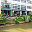 Quip Bed & Breakfast Phuket Hotel