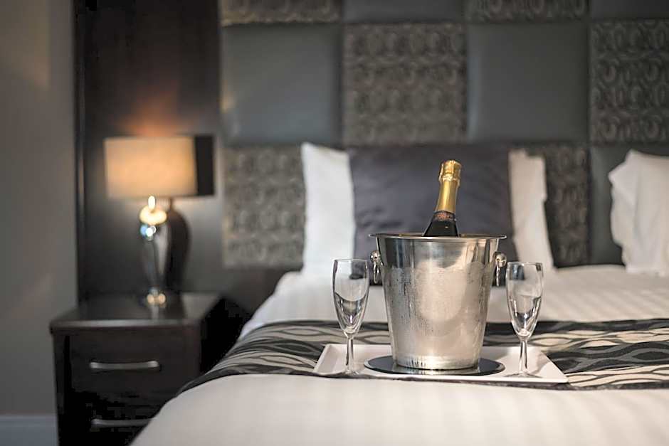 Buchanan Arms Hotel & Leisure, Sure Hotel Collection