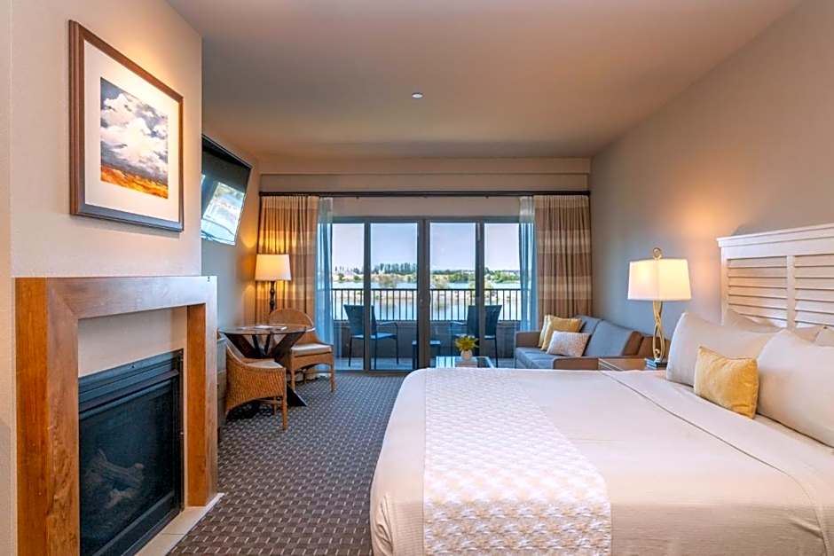 The Lodge at Columbia Point