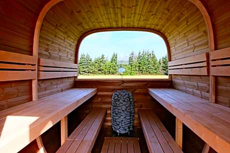 Cavendish Lodge & Cottages