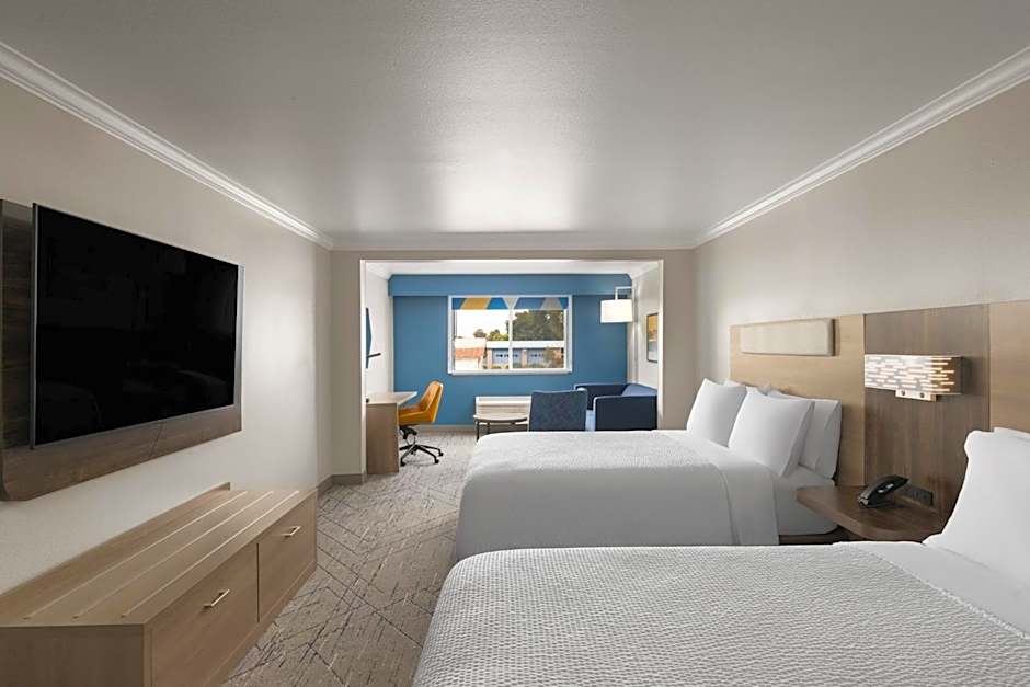 Holiday Inn Express Hotel & Suites - Paso Robles By IHG