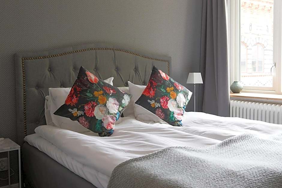 Photo 1 of 9 of Standard 1 Double Bed or 2 Beds