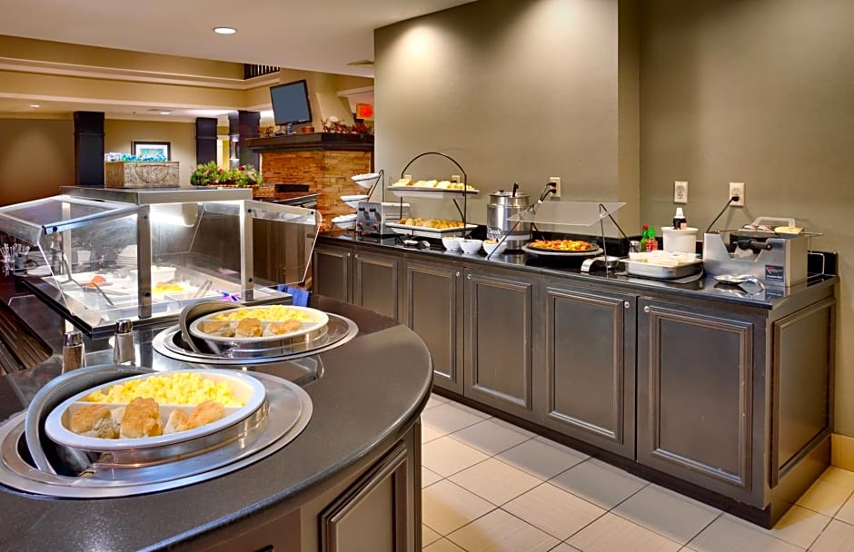 Staybridge Suites Peoria Downtown