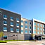 Holiday Inn Express & Suites Lubbock Central - Univ Area by IHG