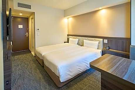 Twin Room - Non-Smoking