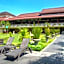 Lombok Raya Hotel