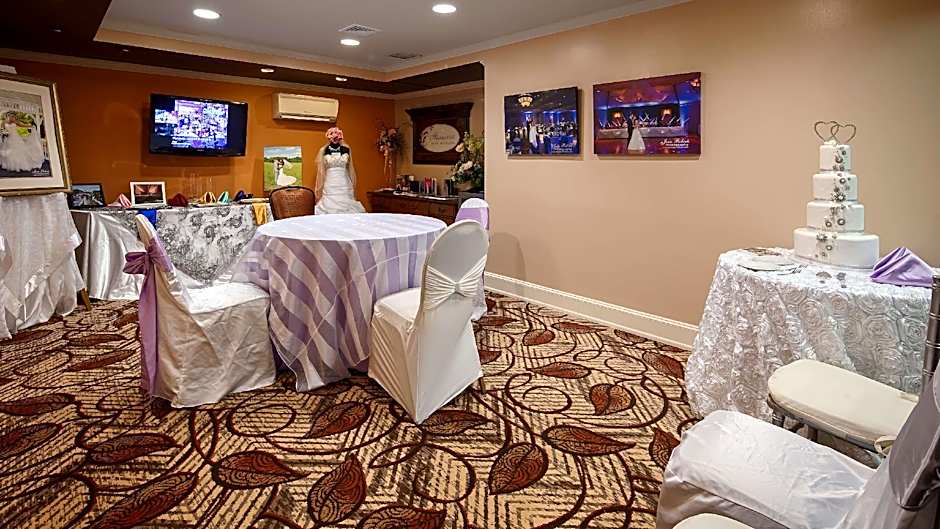 SureStay Plus Hotel by Best Western Lehigh Valley