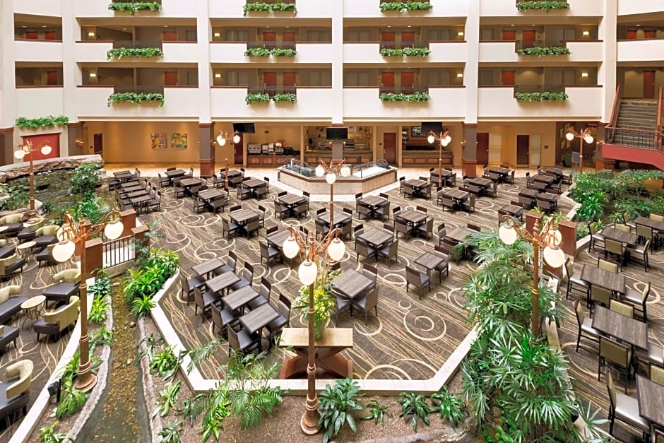 Embassy Suites By Hilton Hotel Lincoln