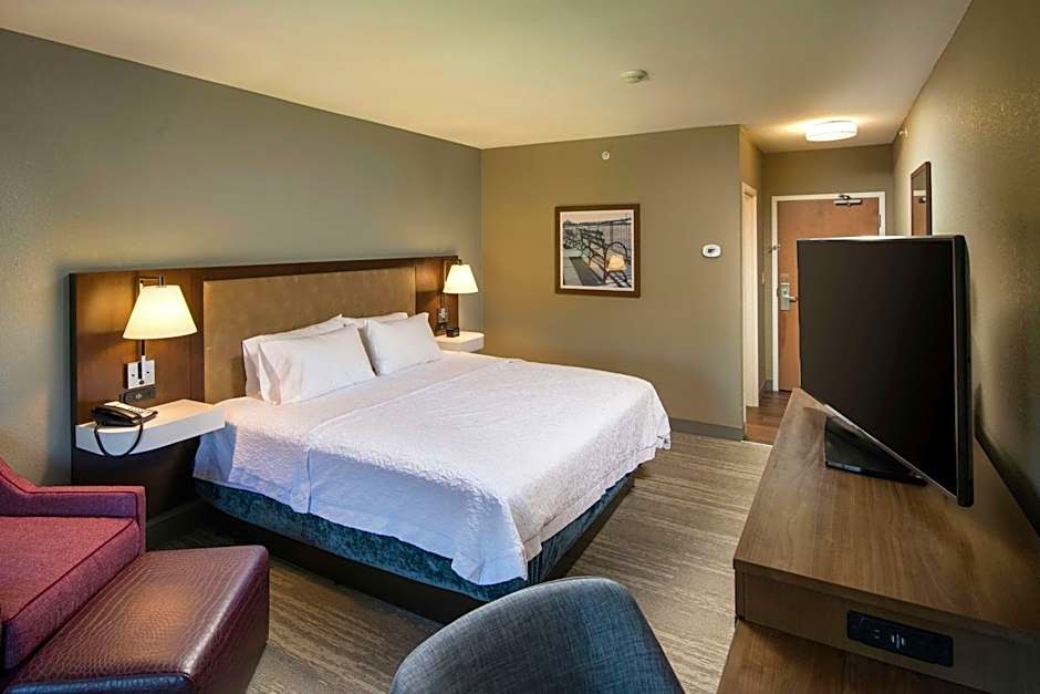 Hampton Inn By Hilton & Suites Binghamton/Vestal