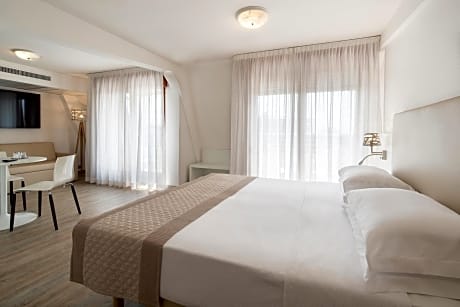 Junior Suite with Terrace