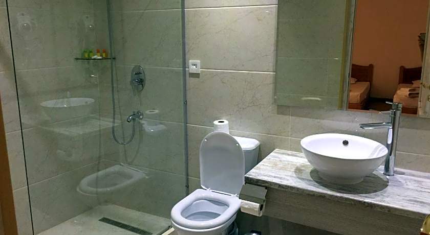 Lyabi House Hotel