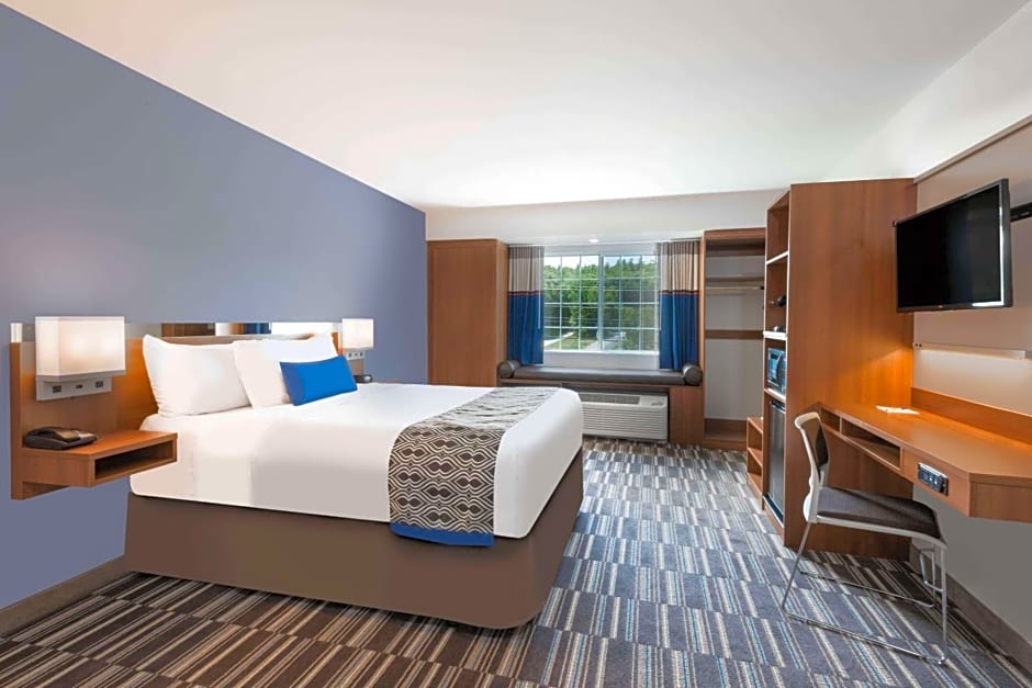 Microtel Inn & Suites Windham