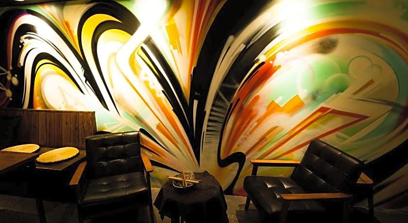 R Hostel Namba South