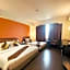 Charoen Thani Khon Kaen Hotel