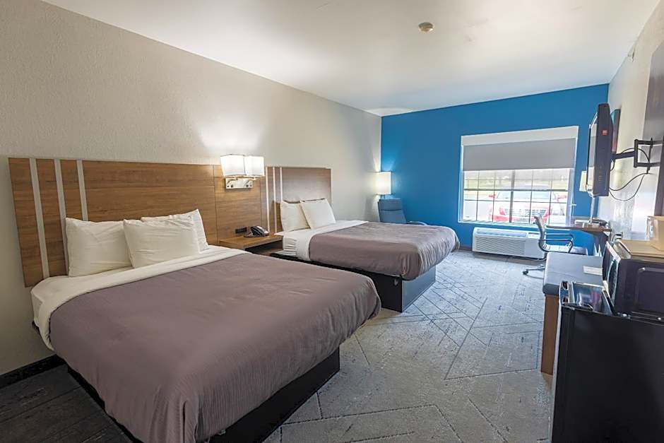 Countryside Inn and Suites