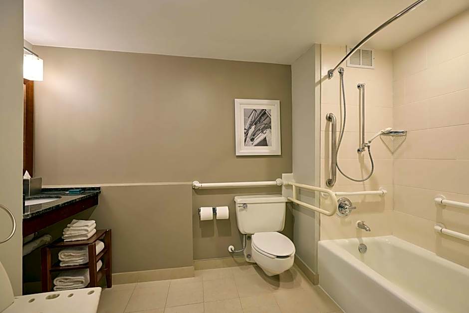DoubleTree by Hilton Minneapolis Airport, MN