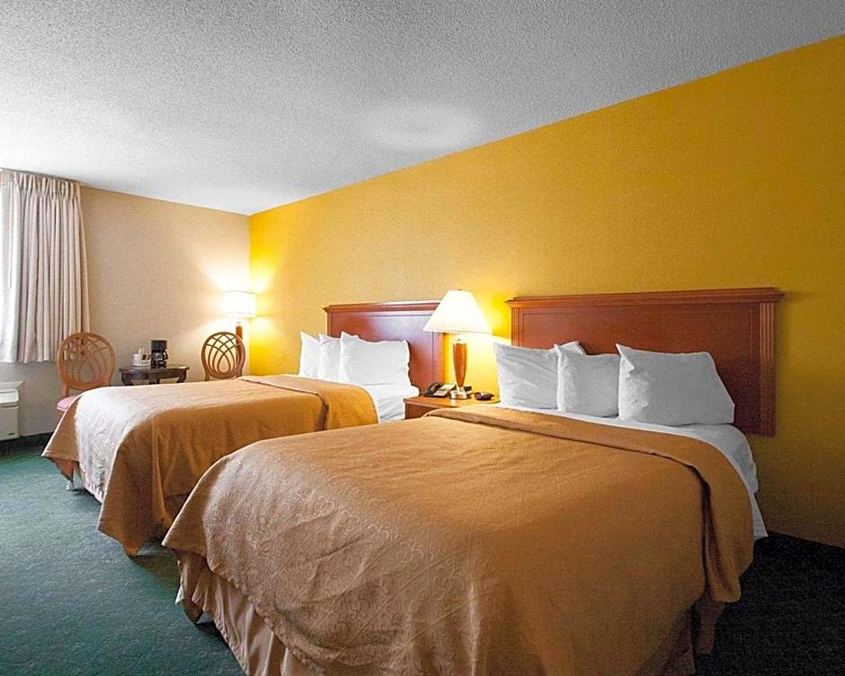 Quality Inn Cairo I-57
