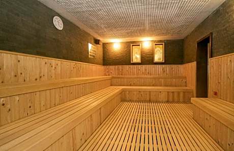 Japanese-Style Room with Shared Bathroom - Non-Smoking