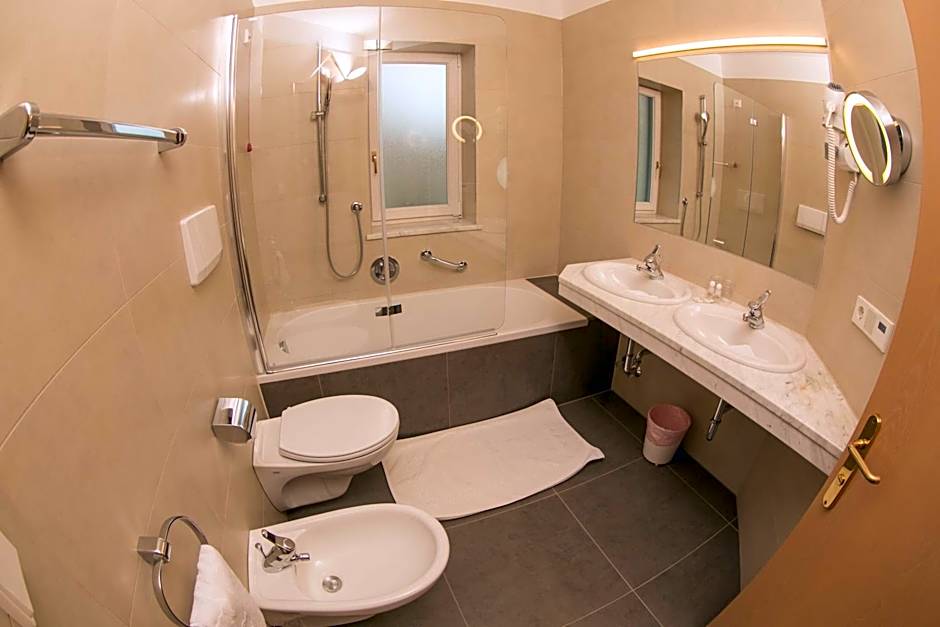 Hotel Goldenes Roessl-adults only