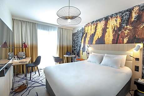 Privilege Room with Double Bed and Balcony