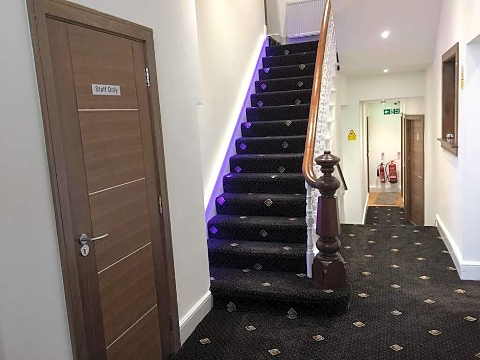 Marlborough Hotel
