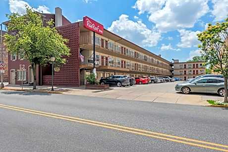 Red Roof Inn York Downtown