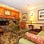 Country Inn & Suites by Radisson, Stevens Point, WI