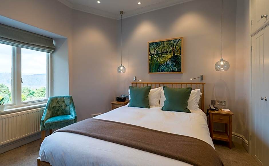 Lindeth Fell Country House