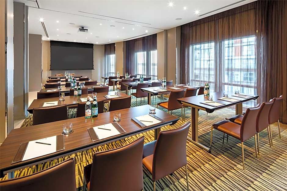 Radisson Blu Hotel, London Canary Wharf East