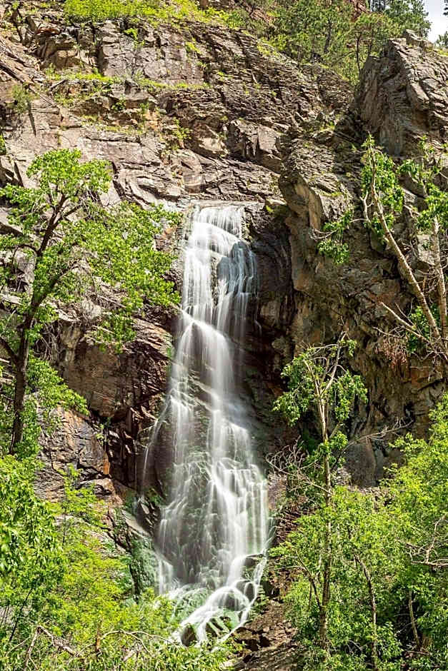 Spearfish Canyon Lodge