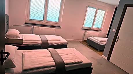 Bed in 4-Bed Mixed Dormitory Room