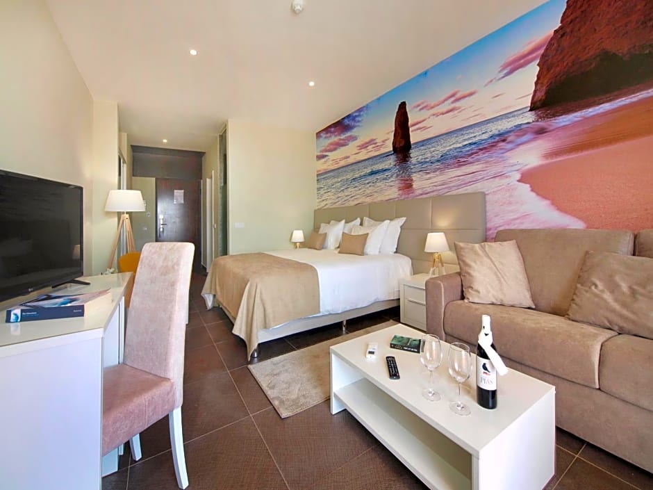 Lagos Atlantic Hotel