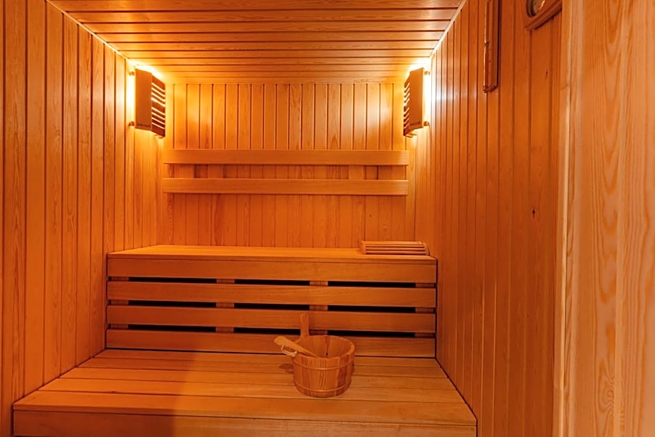 Hotel NOBLESSE Boutique&Spa