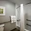 Holiday Inn Express Hotel & Suites Columbus By IHG
