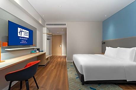 Standard King Room - High Floor