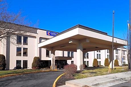 Comfort Inn & Suites Mt. Holly - Westampton