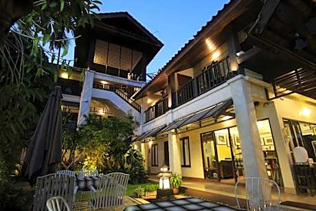 Baan Warabordee Hotel
