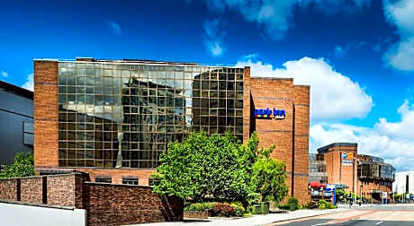 Park Inn By Radisson Cardiff City Centre
