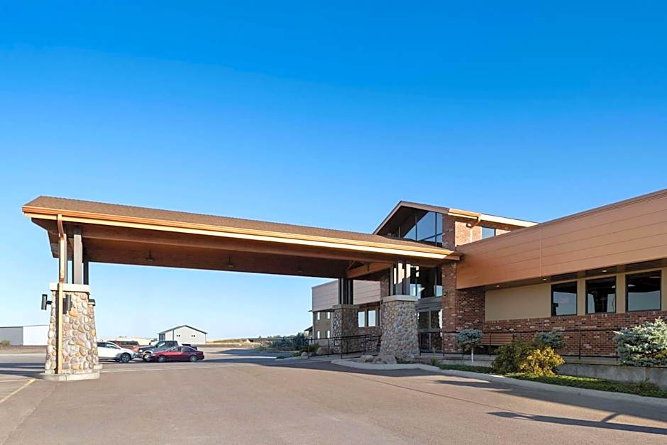Super 8 by Wyndham Conrad