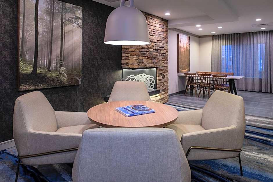 Fairfield Inn & Suites by Marriott High Point Archdale