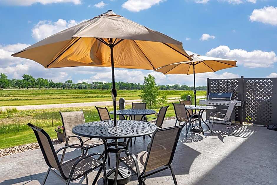 Best Western Plus Overland Inn