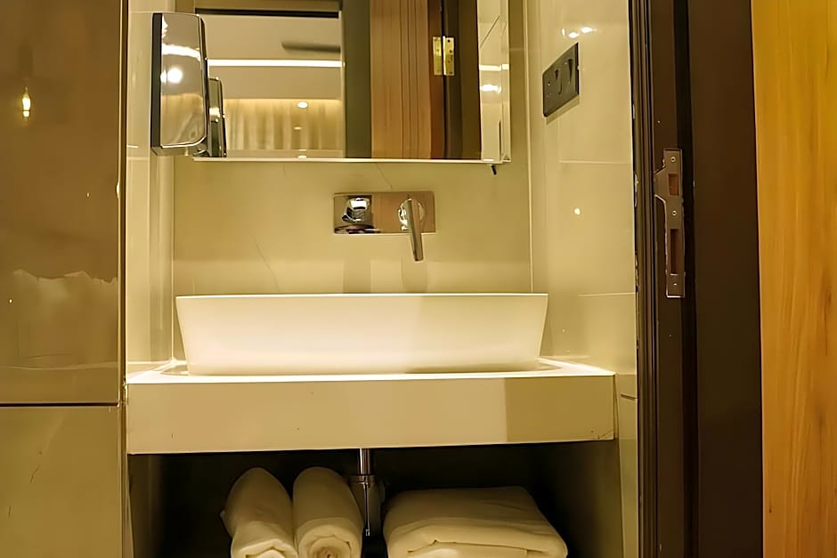 ARNISA Kasauli - A Boutique Hotel