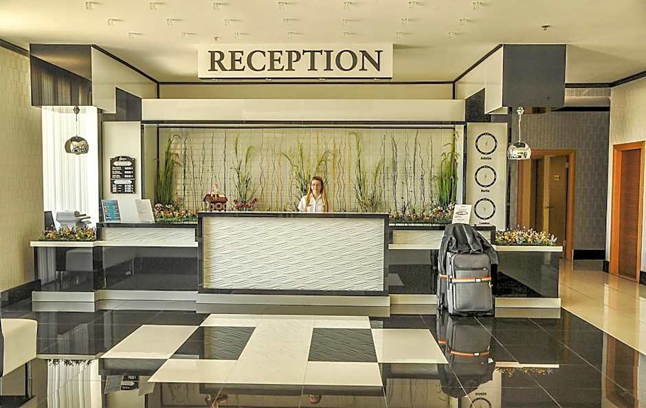 Midas Hotel