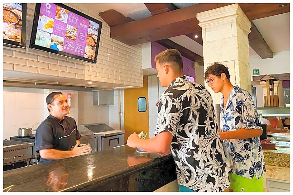 Adhara Hacienda Cancun